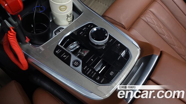 BMW X7 (G07) xDrive 40d Design Pure Excellence 6-Seater 2024 — фото 9
