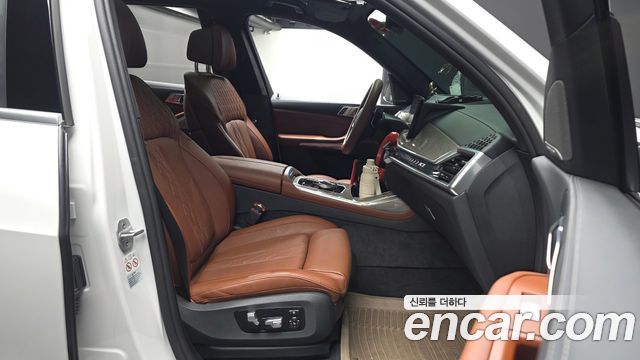 BMW X7 (G07) xDrive 40d Design Pure Excellence 6-Seater 2024 — фото 11