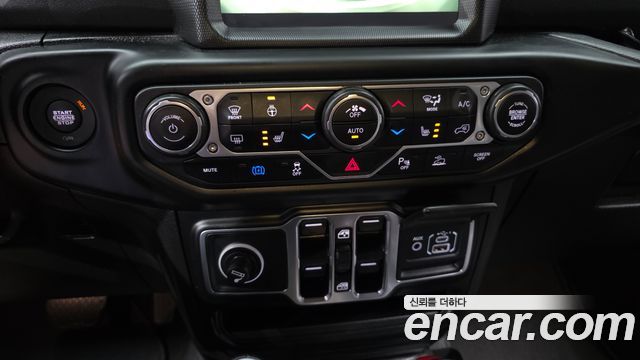 Jeep Wrangler (JL) 2.0 Overland Power Top 4Door 4xe 2021 — фото 21