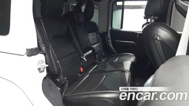 Jeep Wrangler (JL) 2.0 Overland Power Top 4Door 4xe 2021 — фото 32