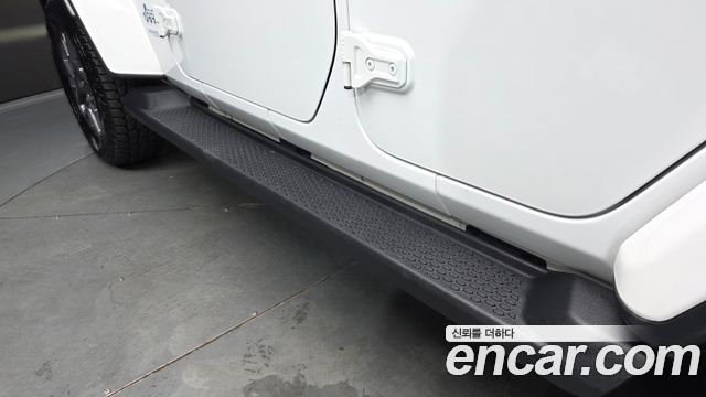 Jeep Wrangler (JL) 2.0 Overland Power Top 4Door 4xe 2021 — фото 33