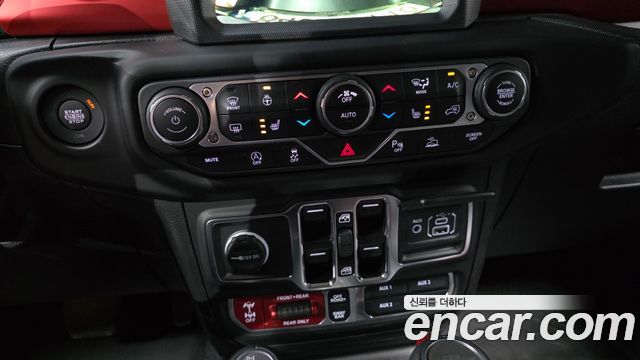 Jeep Gladiator (JT) 3.6 Rubicon 2023 — фото 17
