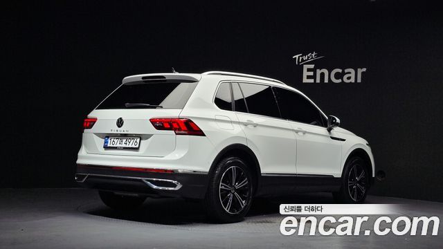 Volkswagen Tiguan (II) 2.0 TDI Premium 2021 — фото 2