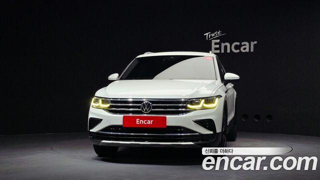 Volkswagen Tiguan (II) 2.0 TDI Premium 2021 — фото 3