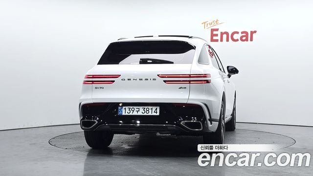 Genesis GV70 2.5T Gasoline AWD 2025 — фото 4