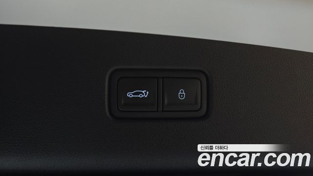 Genesis GV70 2.5T Gasoline AWD 2025 — фото 27