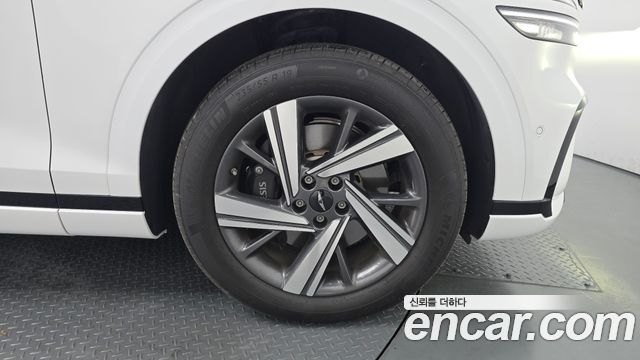 Genesis GV70 2.5T Gasoline AWD 2025 — фото 34