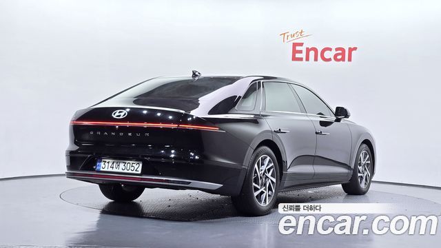 Hyundai Grandeur Hybrid (GN7) Exclusive 2024 — фото 2