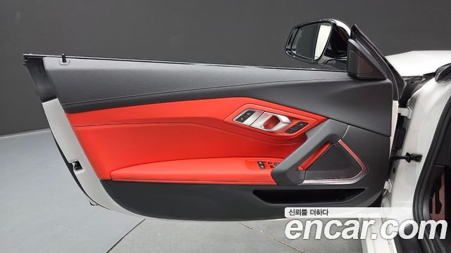 BMW Z4 (G29) sDrive20i M Sport 2024 — фото 25