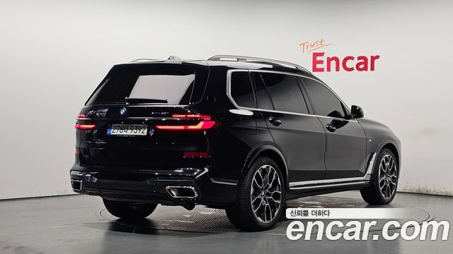 BMW X7 (G07) xDrive 40i M Sport 6STR 2025 — фото 2