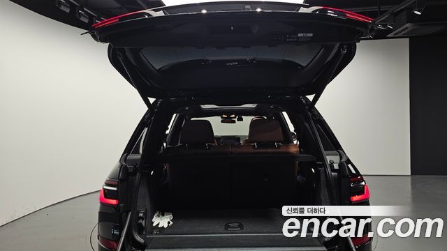 BMW X7 (G07) xDrive 40i M Sport 6STR 2025 — фото 20