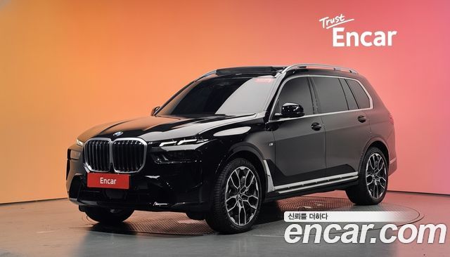 BMW X7 (G07) xDrive 40i M Sport 6STR 2025 — фото 1