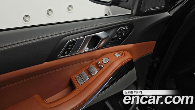 BMW X7 (G07) xDrive 40i M Sport 6STR 2025 — фото 32