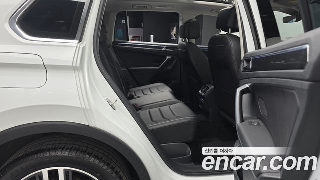 Volkswagen Tiguan (II) 2.0 TDI 4Motion Prestige 2023 — фото 11