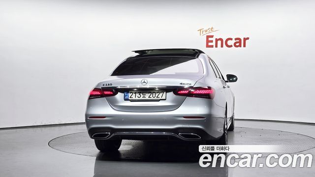 Mercedes-Benz E-Class (W213) E350 4MATIC AMG Line 2022 — фото 4