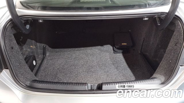 Volkswagen Jetta 1.6 TDI Blue Motion 6th 2013 — фото 20
