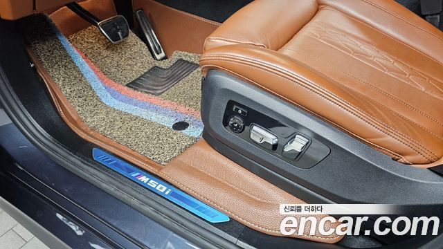 BMW X7 (G07) M50i 6STR 2020 — фото 16