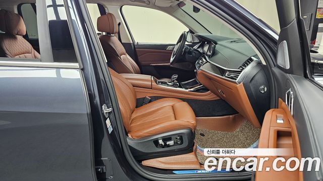 BMW X7 (G07) M50i 6STR 2020 — фото 26