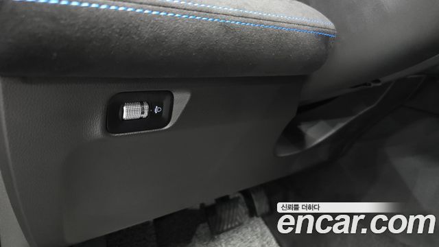 Renault Korea Grand Koleos 1.5 E-TECH Esprit Alphine 2WD 2025 — фото 27