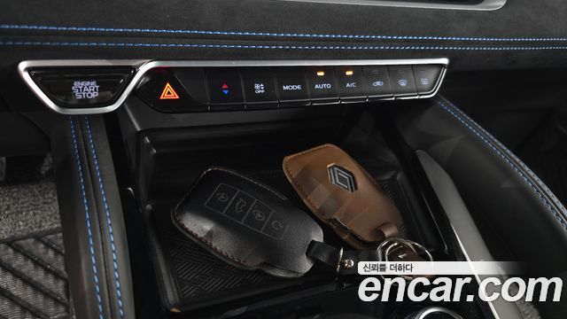 Renault Korea Grand Koleos 1.5 E-TECH Esprit Alphine 2WD 2025 — фото 35