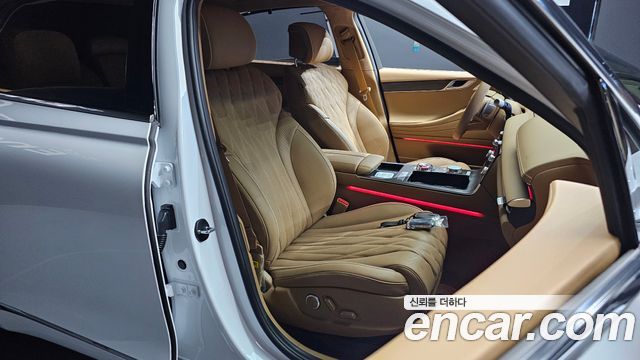 Genesis G80 (RG3) Gasoline 2.5 Turbo AWD 2026 — фото 12