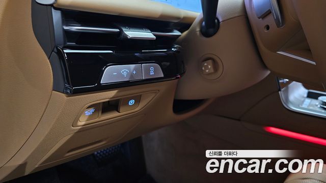 Genesis G80 (RG3) Gasoline 2.5 Turbo AWD 2026 — фото 28