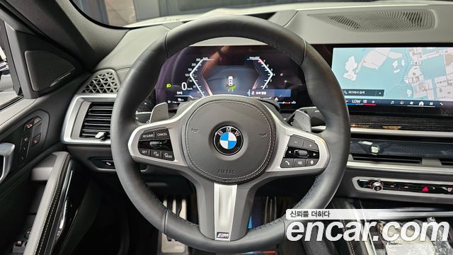BMW X6 (G06) xDrive40i M Sport 2024 — фото 13