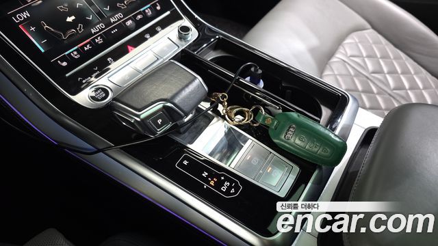 Audi Q8 (4M) 55 TFSI Quattro Premium 2021 — фото 9