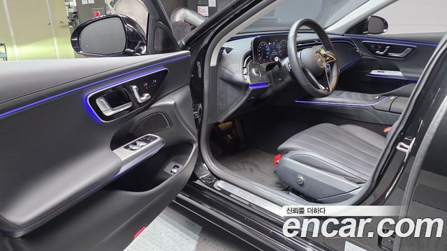 Mercedes-Benz E-Class (W214) E200 Avantgarde 2026 — фото 10