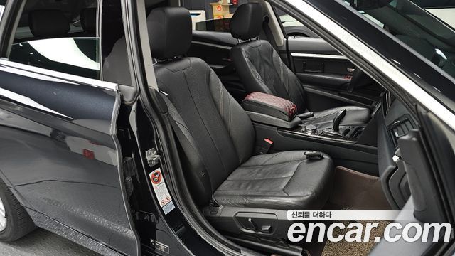 BMW 3 Series GT (F34) GT 320d Luxury 2015 — фото 26