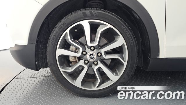 KG Mobility (SsangYong) Tivoli LX 2WD DLX 2016 — фото 5