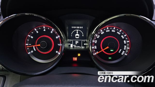 KG Mobility (SsangYong) Tivoli LX 2WD DLX 2016 — фото 8