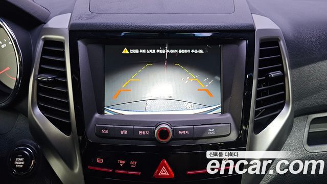 KG Mobility (SsangYong) Tivoli LX 2WD DLX 2016 — фото 14