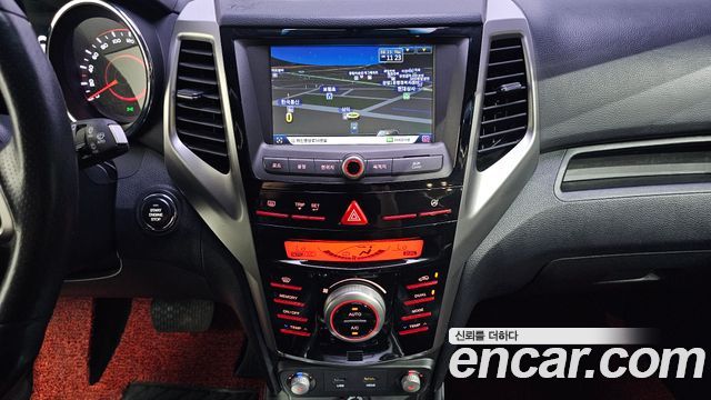 KG Mobility (SsangYong) Tivoli LX 2WD DLX 2016 — фото 15