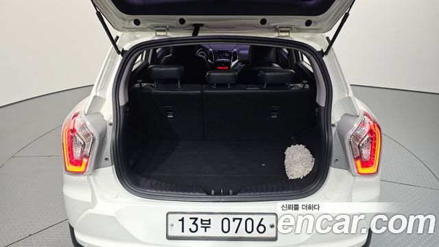 KG Mobility (SsangYong) Tivoli LX 2WD DLX 2016 — фото 20