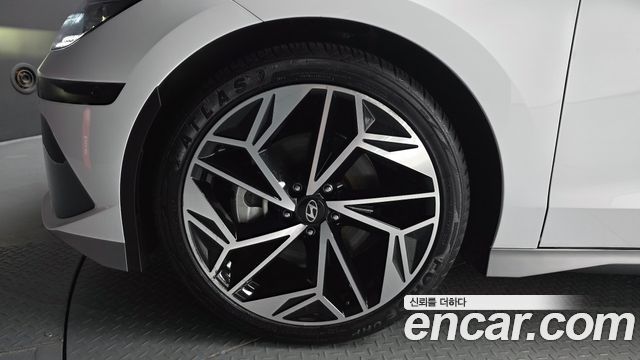 Hyundai Ioniq 6 Long Range Prestige 2023 — фото 5