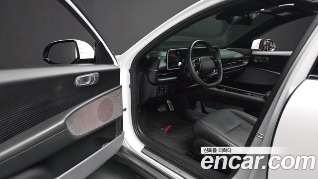 Hyundai Ioniq 6 Long Range Prestige 2023 — фото 10