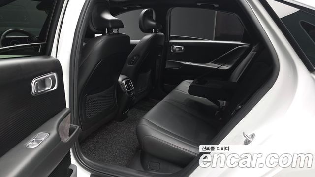 Hyundai Ioniq 6 Long Range Prestige 2023 — фото 11