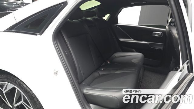 Hyundai Ioniq 6 Long Range Prestige 2023 — фото 12