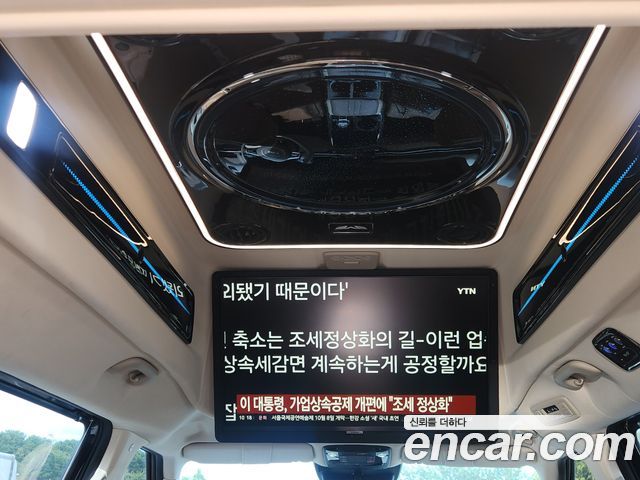 Kia Carnival (IV) Diesel 9-Seater Hi Limousine (Special Vehicle) 2024 — фото 17