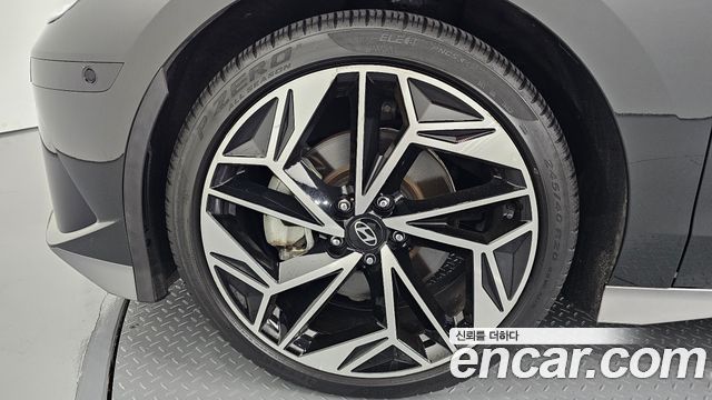 Hyundai Ioniq 6 Long Range Prestige 2023 — фото 5