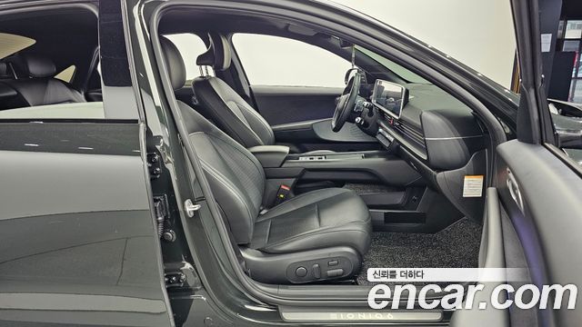 Hyundai Ioniq 6 Long Range Prestige 2023 — фото 11