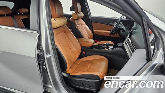 Kia Sportage (V) LPG 2.0 2WD Signature 2023 — фото 12