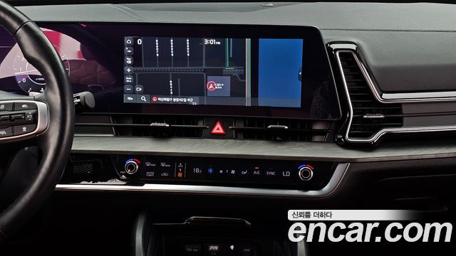 Kia Sportage (V) LPG 2.0 2WD Signature 2023 — фото 14