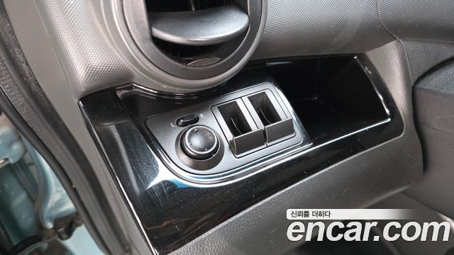 Chevrolet Spark LS Star 2012 — фото 33