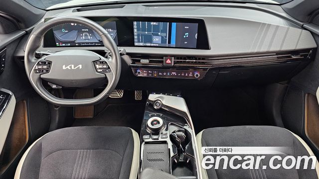 Kia EV6 Long Range GT Line 2022 — фото 7