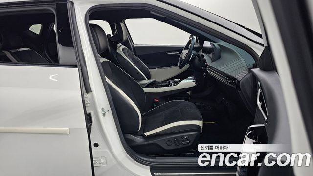 Kia EV6 Long Range GT Line 2022 — фото 11