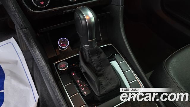 Volkswagen Passat 1.8 TSI B7 2015 — фото 9