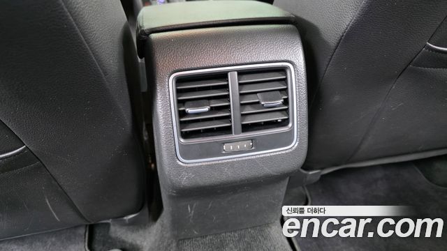 Volkswagen Passat 1.8 TSI B7 2015 — фото 19