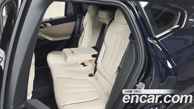 BMW X6 (G06) xDrive40d M Sport Online Exclusive 2026 — фото 12
